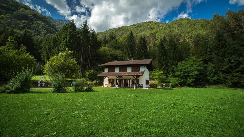 Ferienwohnung Casa Al Portico Pieve Di Ledro Exterior foto
